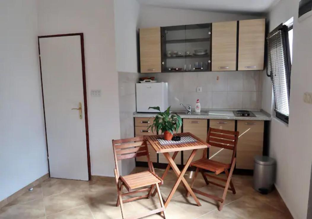 Exclusive Apartment Muo コトル エクステリア 写真